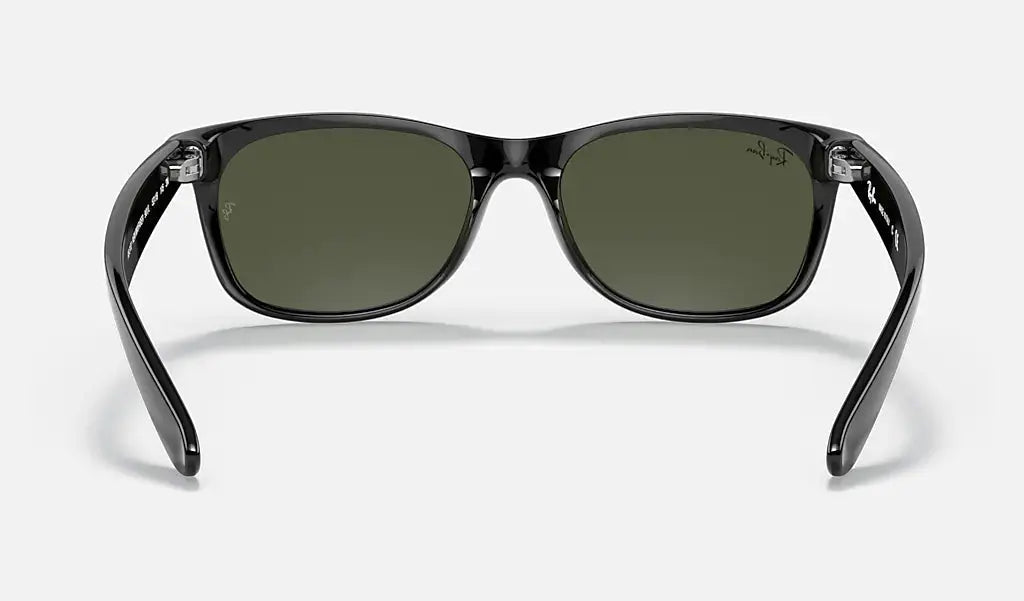 RAY-BAN New Wayfarer Classic Sunglasses - Matte Black - Crystal Green Lens Ray-Ban