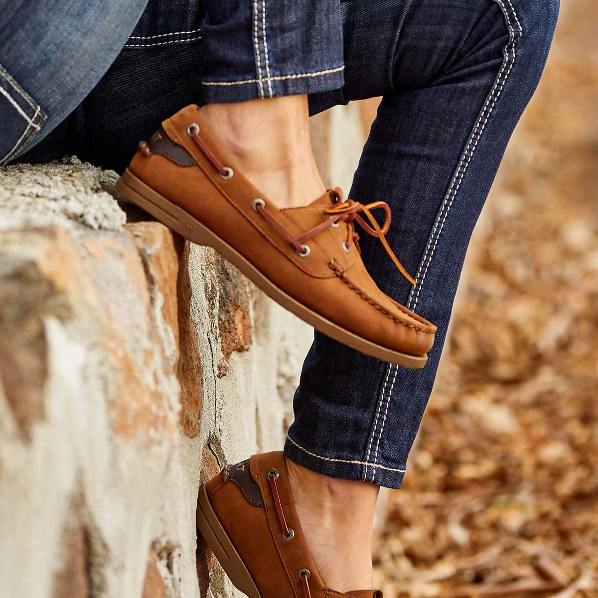 ARIAT Antigua Deck Shoes - Womens - Walnut