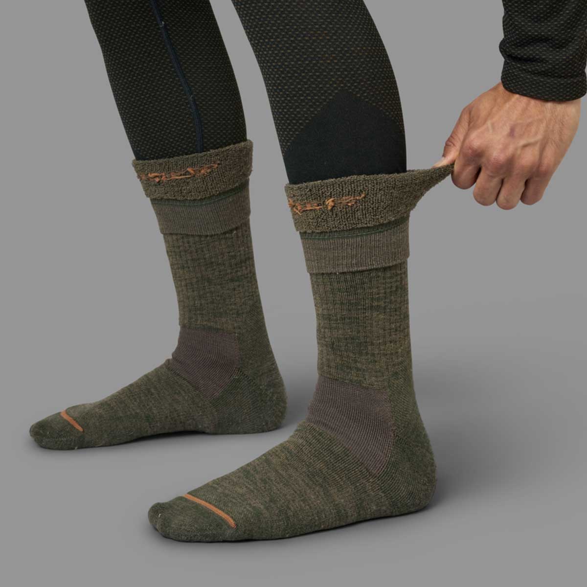 HARKILA Pro Hunter 2.0 Short Socks - Merino Wool With NanoGlide - Willow Green / Shadow Brown