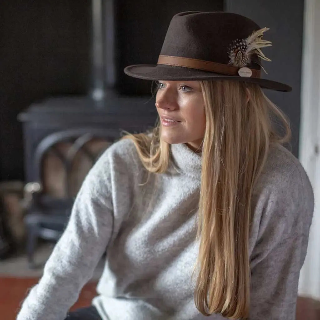 HICKS & BROWN Hat - Ladies Suffolk Guinea and Pheasant Feather Fedora - Dark Brown