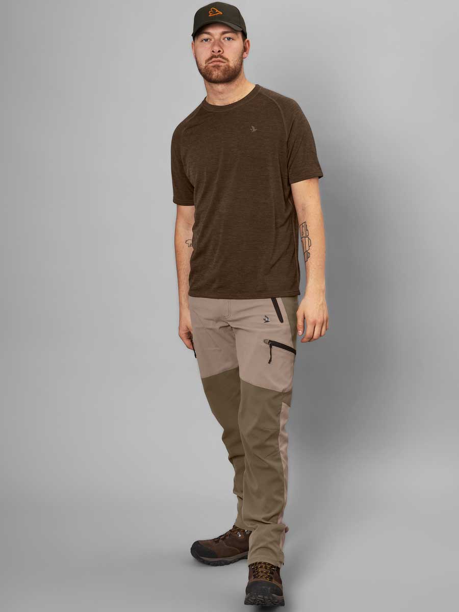 SEELAND Active Short Sleeve T-shirt - Mens - Demitasse Brown Seeland