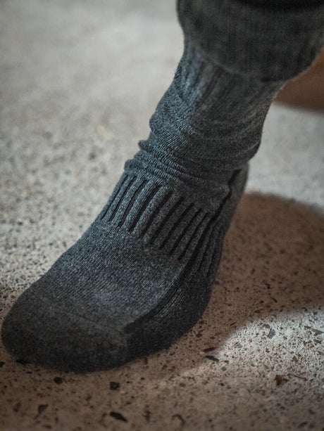 SEELAND Field Heavy Merino Socks - Grey Melange / Black