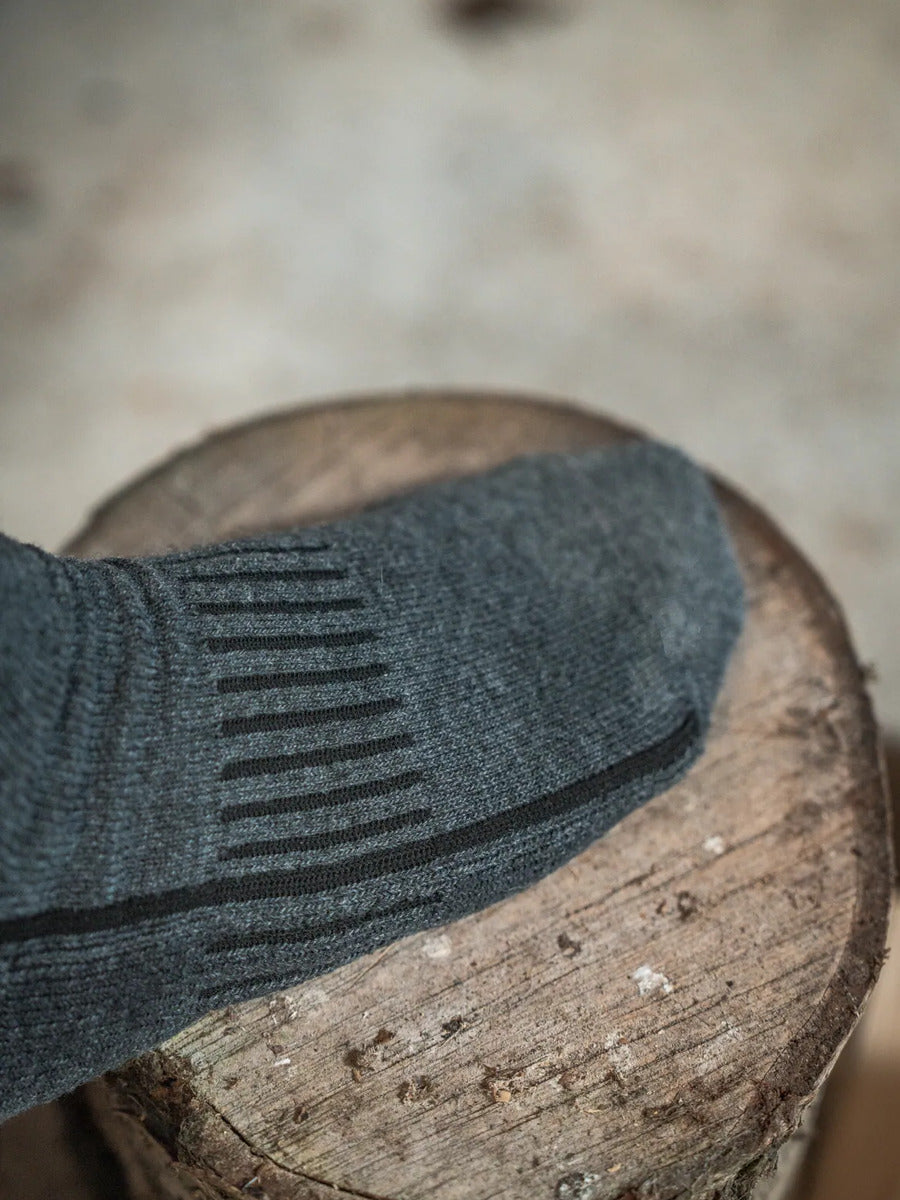 SEELAND Field Heavy Merino Socks - Grey Melange / Black