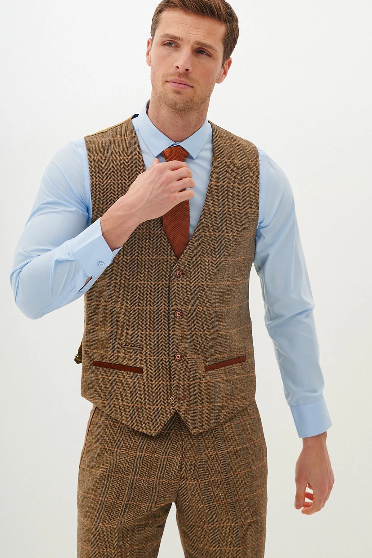 50% OFF - MARC DARCY Men's Ted Single Breasted Waistcoat - Tan Check - Size: 52