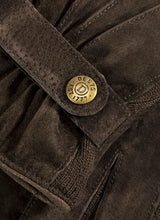 DENTS Chester Men’s Fleece-Lined Suede Gloves – Brown detail