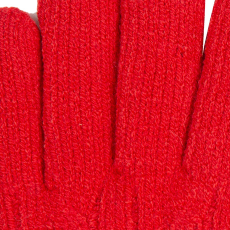 Women's cable knit gloves in red, fingers close up. 