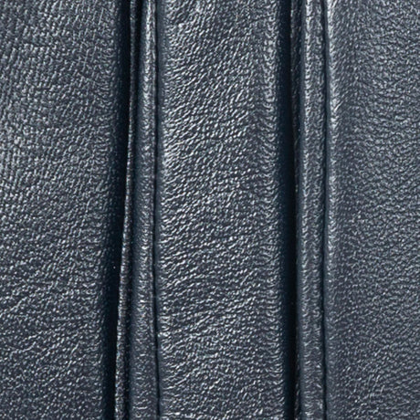 Women's three point leather gloves navy, fingers close up. 