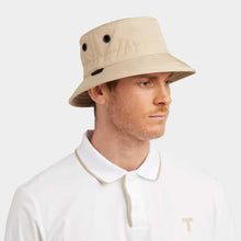 Load image into Gallery viewer, TILLEY Golf Bucket Hat - Light Tan
