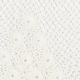 Women's cotton crochet gloves in ecru - close up of the design