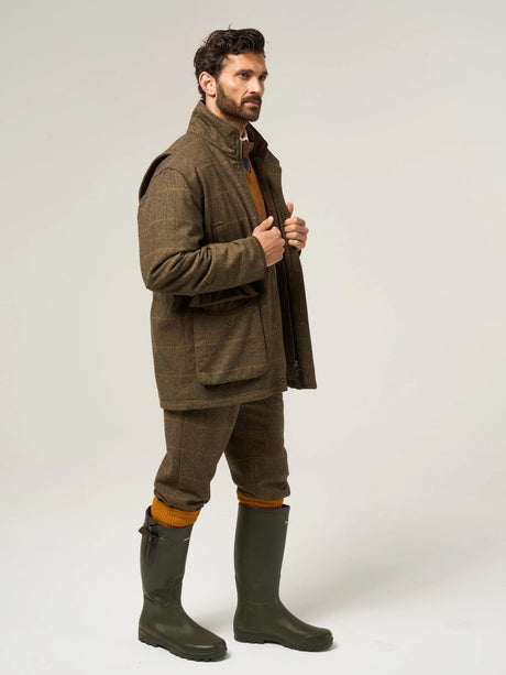 ALAN PAINE Combrook Mens Shooting Field Coat - Teak – side.
