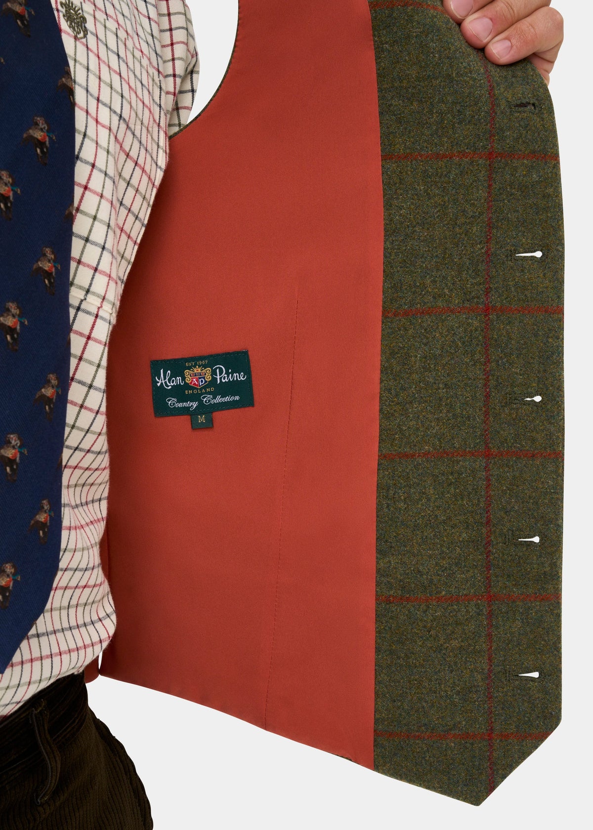 ALAN PAINE Combrook Mens Tweed Lined-Back Waistcoat - Reed