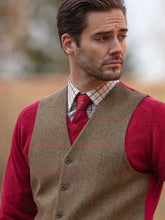 Load image into Gallery viewer, ALAN PAINE Combrook Mens Tweed Lined-Back Waistcoat - Sage
