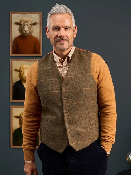 ALAN PAINE Combrook Mens Tweed Lined-Back Waistcoat - Teak – front on model.