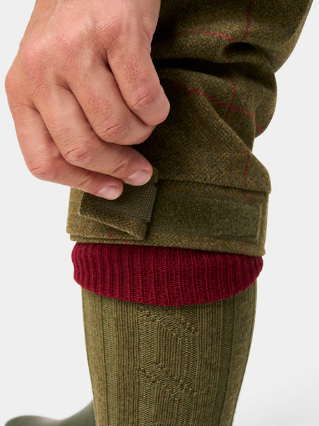 Alan Paine Combrook Mens Tweed Shooting Breeks - Sage – hem adjuster detail view.