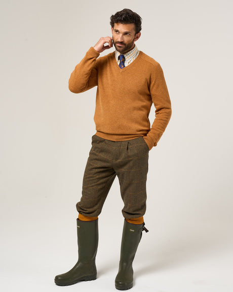 Alan Paine Combrook Mens Tweed Shooting Breeks - Teak – full length view.