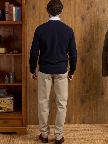 ALAN PAINE Cornwall Lambswool V-Neck Classic Fit Cardigan - Mens - Navy