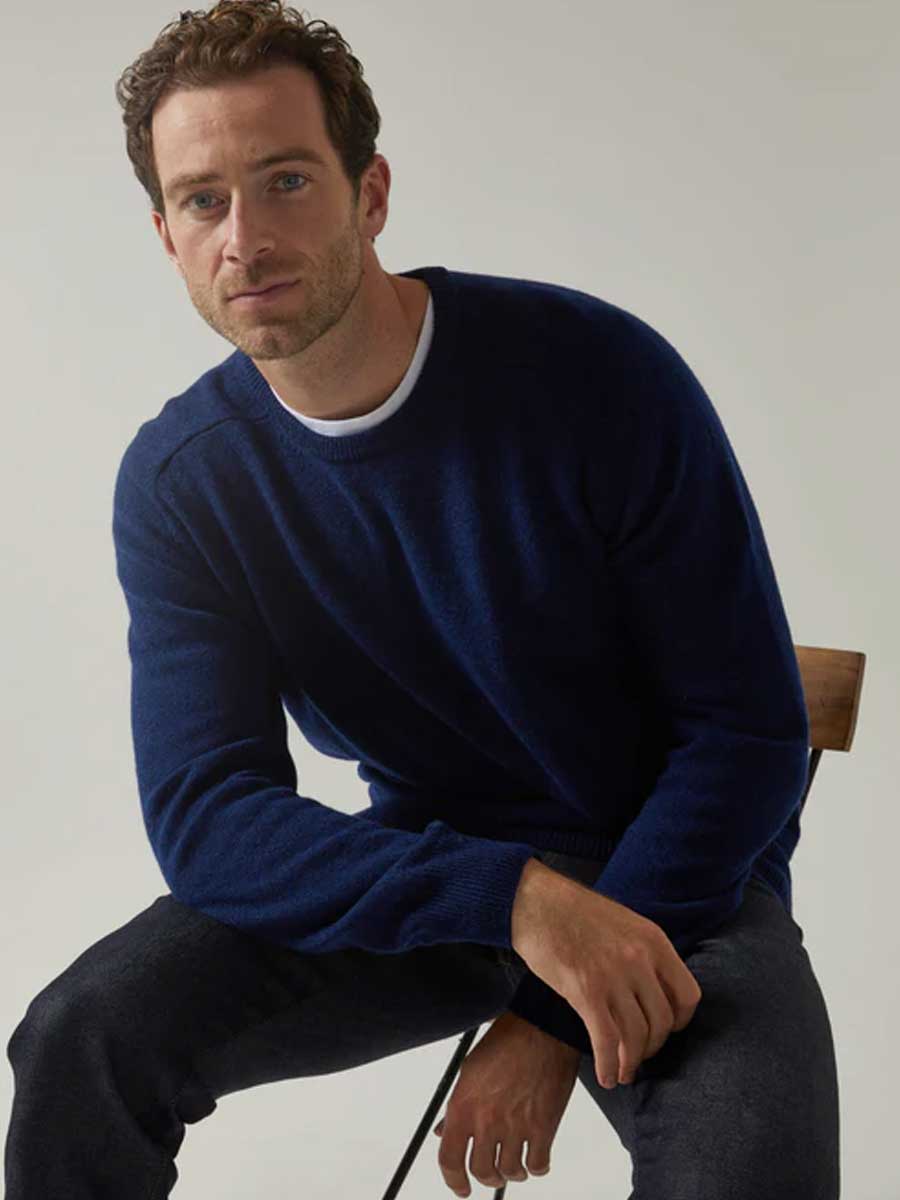 ALAN PAINE Dorset Crew Neck Lambswool Classic Fit Jumper - Mens - Indigo