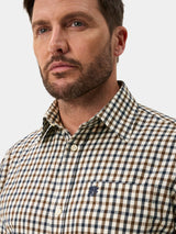 ALAN PAINE Ilkley Mens Country Check Shooting Shirt - Blue & Brown – collar detail.