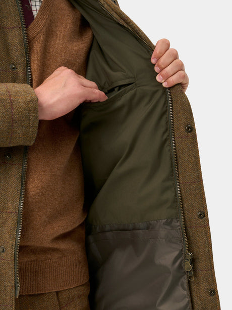 ALAN PAINE Rutland Mens Tweed Waterproof Shooting Coat - Birch – lining detail.