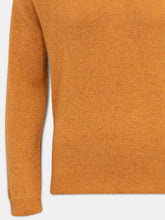 Load image into Gallery viewer, ALAN PAINE Streetly Men&#39;s V Neck Lambswool Jumper - Gazelle
