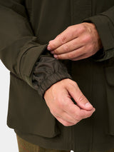 ALAN PAINE Willsden Mens Waterproof Coat - Olive – cuff detail.