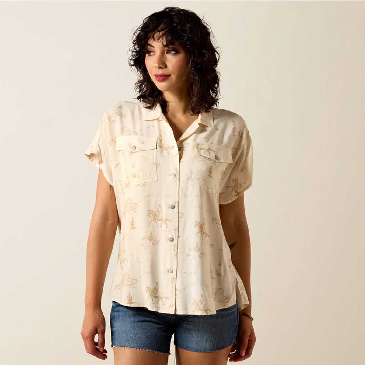 ARIAT Badlands Western T-Shirt - Womens - Turtledove Ranchscape