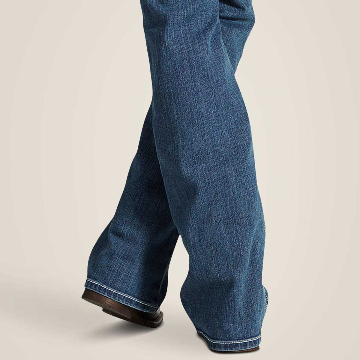 ARIAT R.E.A.L Mid Rise Stretch Whipstitch Boot Cut Jeans - Women's - Rainstorm