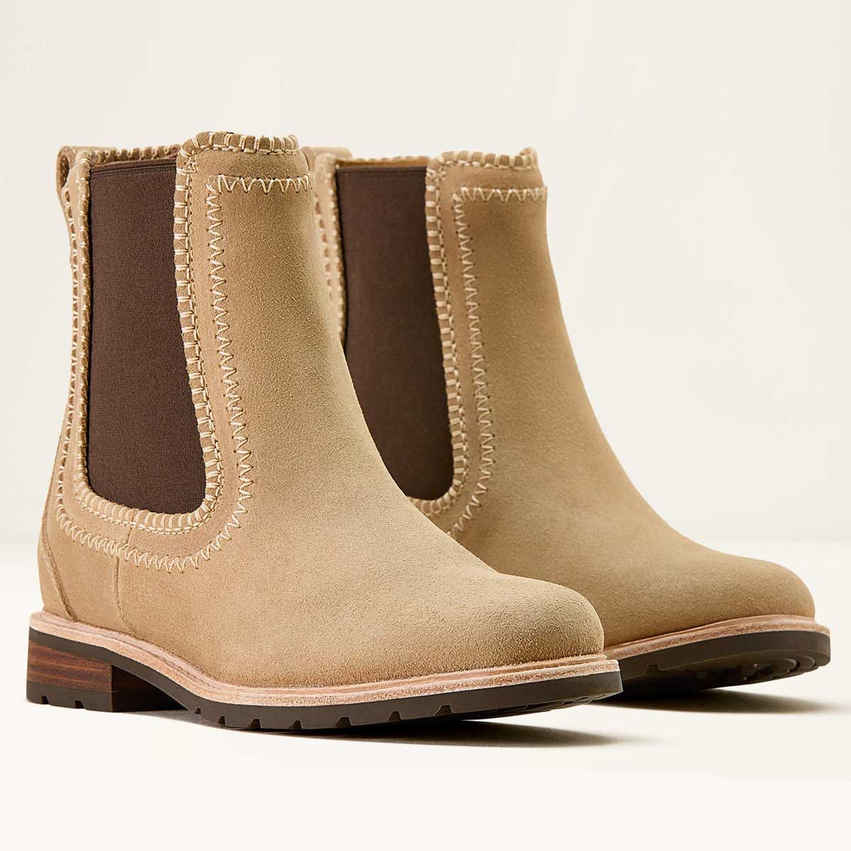 ARIAT Wexford Whipstitch Chelsea Boots - Womens -  Camel Suede