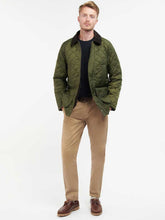 Load image into Gallery viewer, BARBOUR Ashby Quilted Jacket - Mens - Olive
