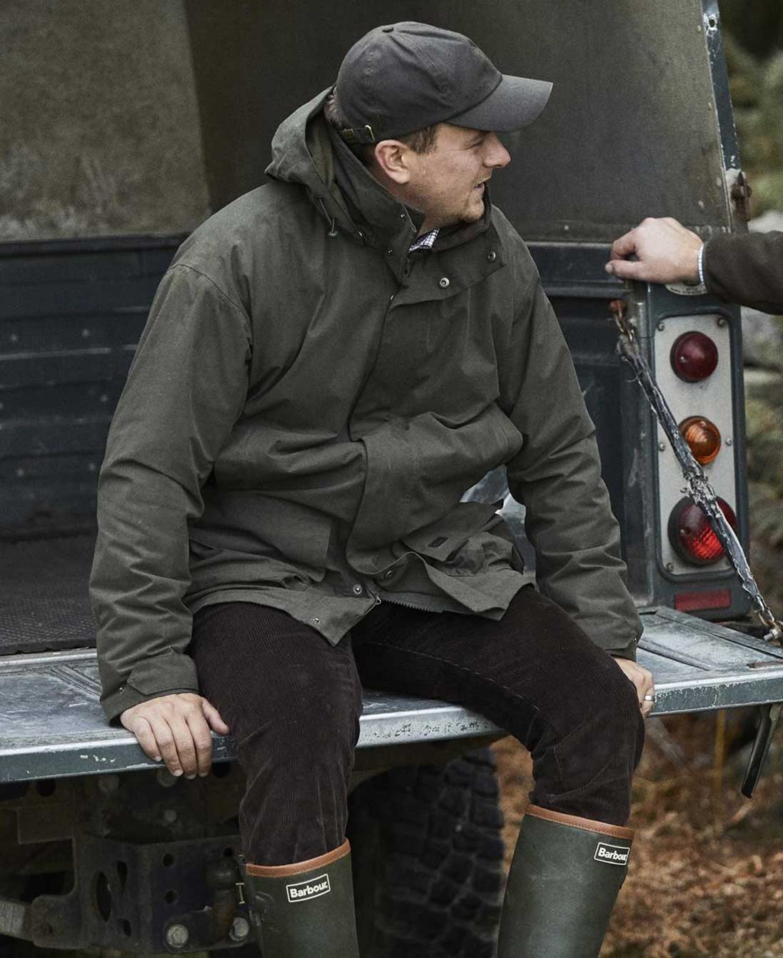 BARBOUR Beaconsfield Waterproof Shooting Jacket - Mens - Olive