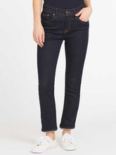 Load image into Gallery viewer, 30% OFF BARBOUR Jeans - Ladies Essential Slim Fit - Rinse Navy
