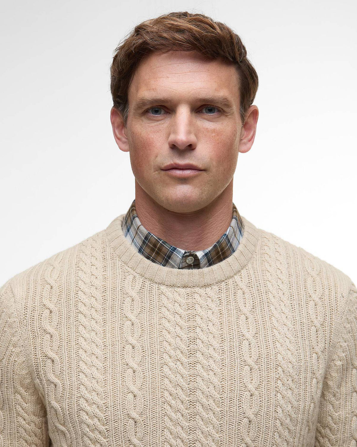 BARBOUR Lowfen Cable-Knit Jumper - Mens - Stone