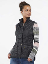 Load image into Gallery viewer, BARBOUR Women&#39;s Otterburn Gilet - Black
