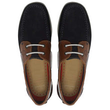 Load image into Gallery viewer, CHATHAM Galley II Leather Boat Shoes - Men&#39;s - Navy / Tan
