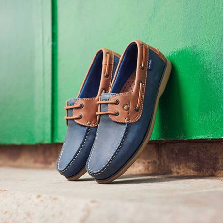 CHATHAM Mens Whitstable Leather Deck Shoes - Navy / Tan