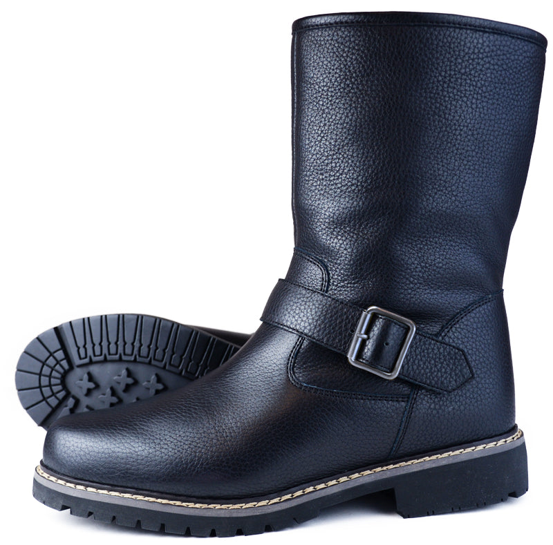 Orca Bay Coniston women's fur-lined boot in Black