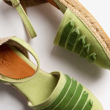 Load image into Gallery viewer, Penelope Chilvers Low Valenciana Dali Espadrille - Women&#39;s - Green
