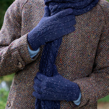 DENTS Lacock Men’s Touchscreen Cable Knit Gloves with Marl Yarn – Navy