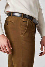 Load image into Gallery viewer, MEYER Exclusive Bonn Trousers - 8572 Luxury Twill Cotton Chino - Caramel Meyer
