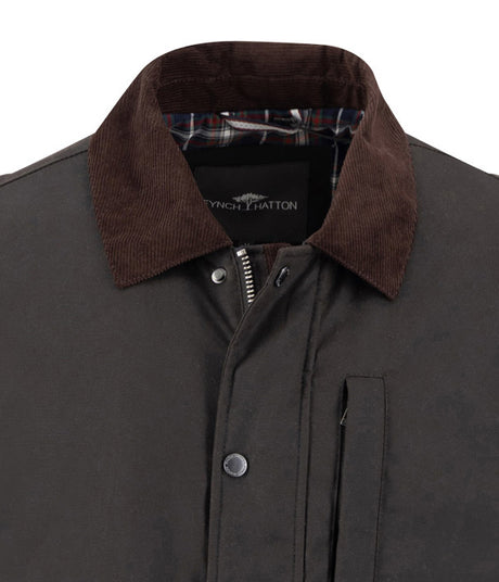 Fynch Hatton men's barn jacket in Anthracite – close-up of the brown corduroy collar, zip and press-stud placket