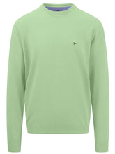 Load image into Gallery viewer, FYNCH HATTON Crew Neck Sweater - Men&#39;s Fine Knit – Soft Green
