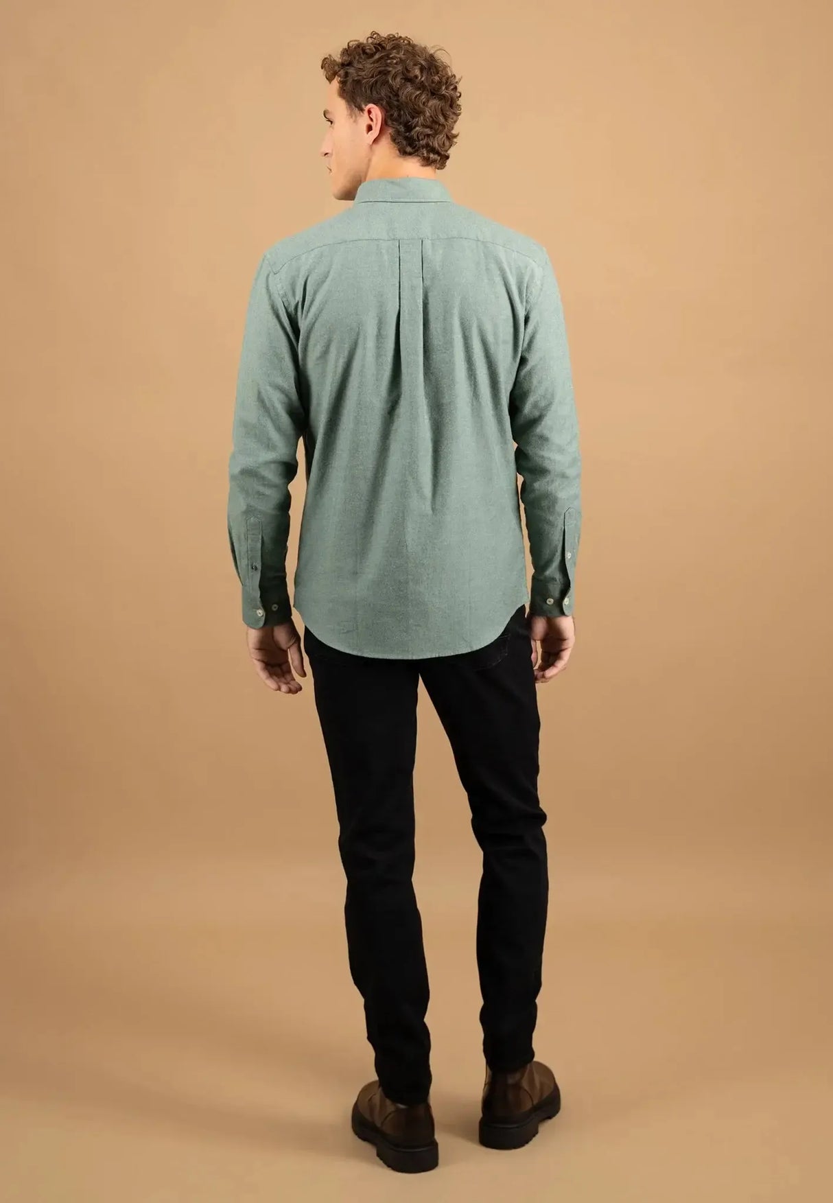 FYNCH HATTON Essential Cotton Flannel Shirt – Men's Button-Down – Dark Ivy