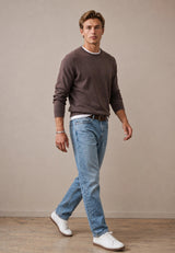 FYNCH HATTON Crew Neck Sweater - Men's Fine Knit Cotton – Soil - view 4
