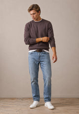 FYNCH HATTON Crew Neck Sweater - Men's Fine Knit Cotton – Soil - view 3