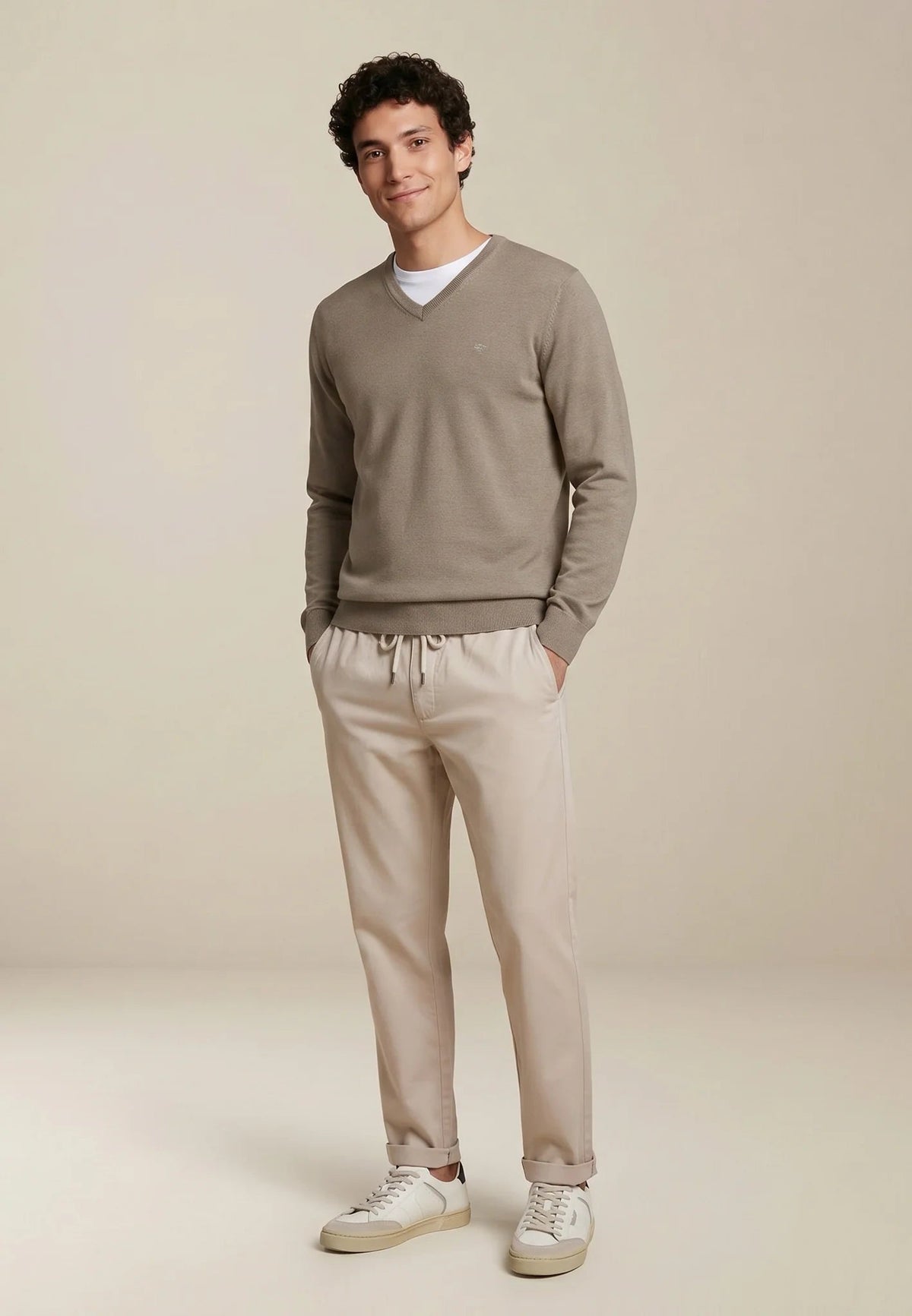 FYNCH HATTON V-Neck Sweater - Men's Fine Knit Cotton – Taupe - view 4