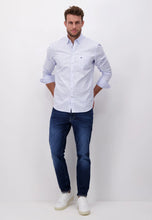Load image into Gallery viewer, FYNCH HATTON Oxford Shirt - Men&#39;s Soft Cotton – Light Blue Check
