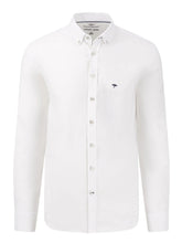Load image into Gallery viewer, FYNCH HATTON Oxford Shirt - Men&#39;s Soft Cotton – White
