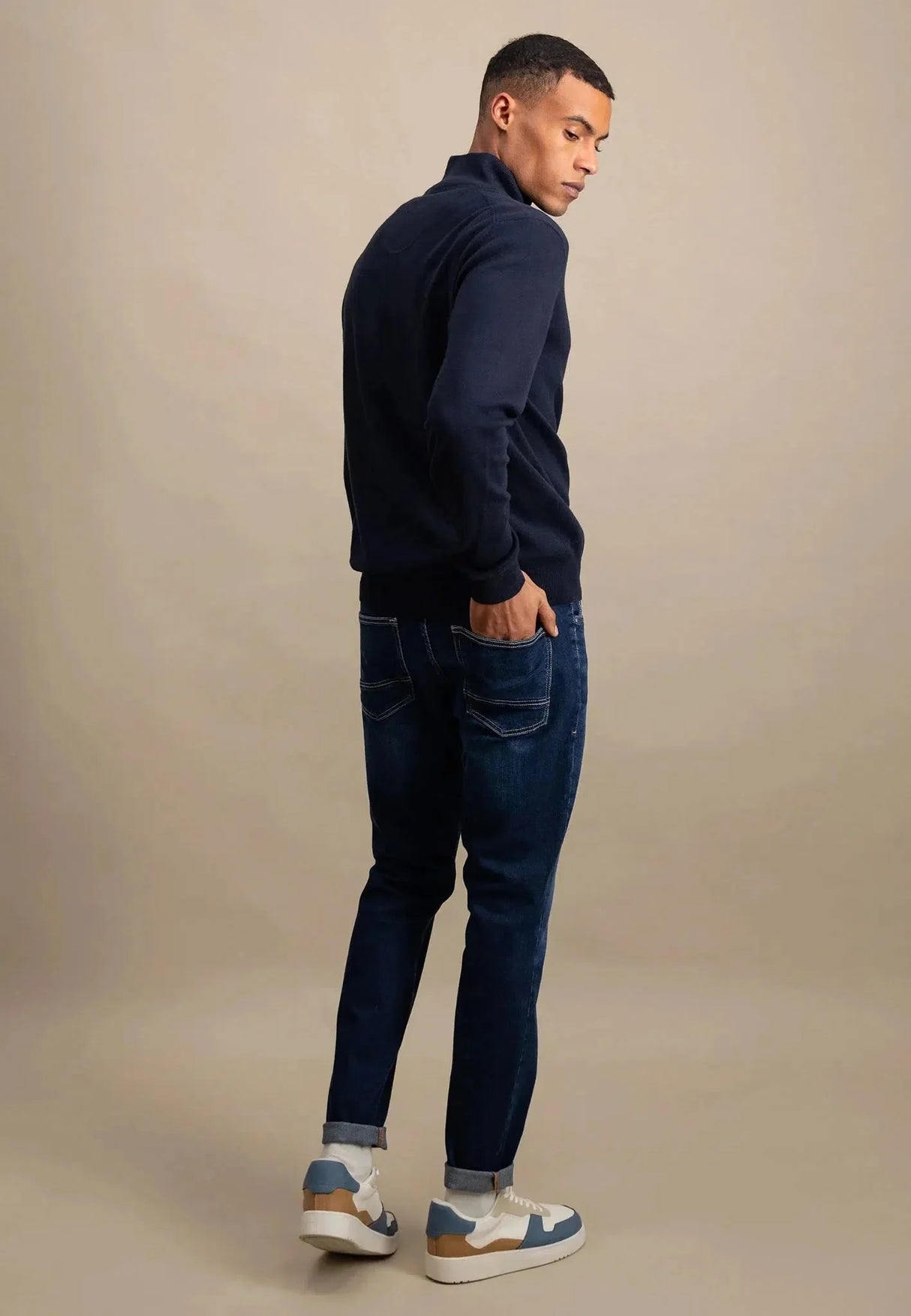 FYNCH-HATTON Soft Cotton 1/4 Zip Knit – Men’s – Navy