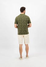 Load image into Gallery viewer, FYNCH HATTON Summer Print Polo Shirt - Men&#39;s Cotton – Dusty Olive
