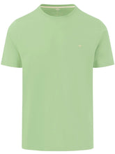 Load image into Gallery viewer, FYNCH HATTON T-Shirt - Men&#39;s Round Neck – Soft Green
